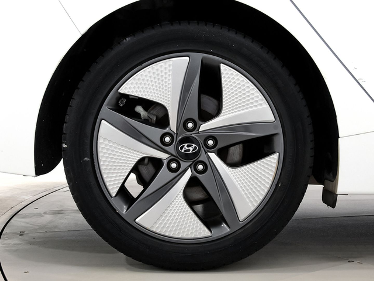 Hyundai Ioniq 1.6 GDI HEV Klass DCT 104 kW (141 CV)