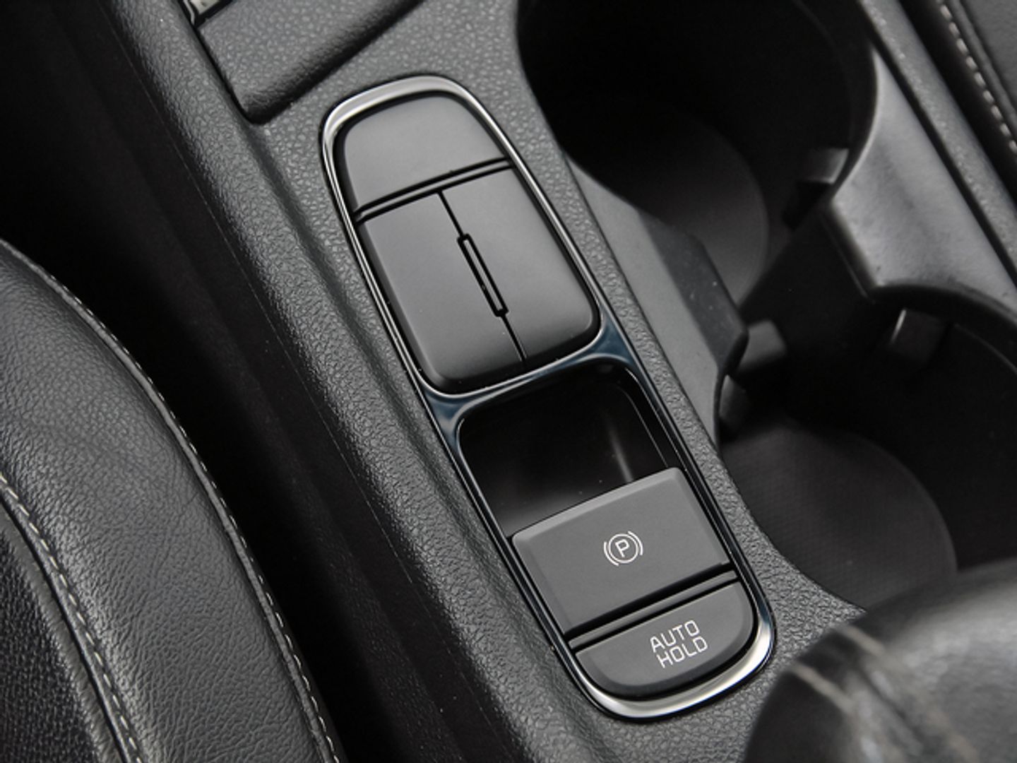Kia Niro 1.6 GDi HEV Híbrido Drive 104 kW (141 CV)