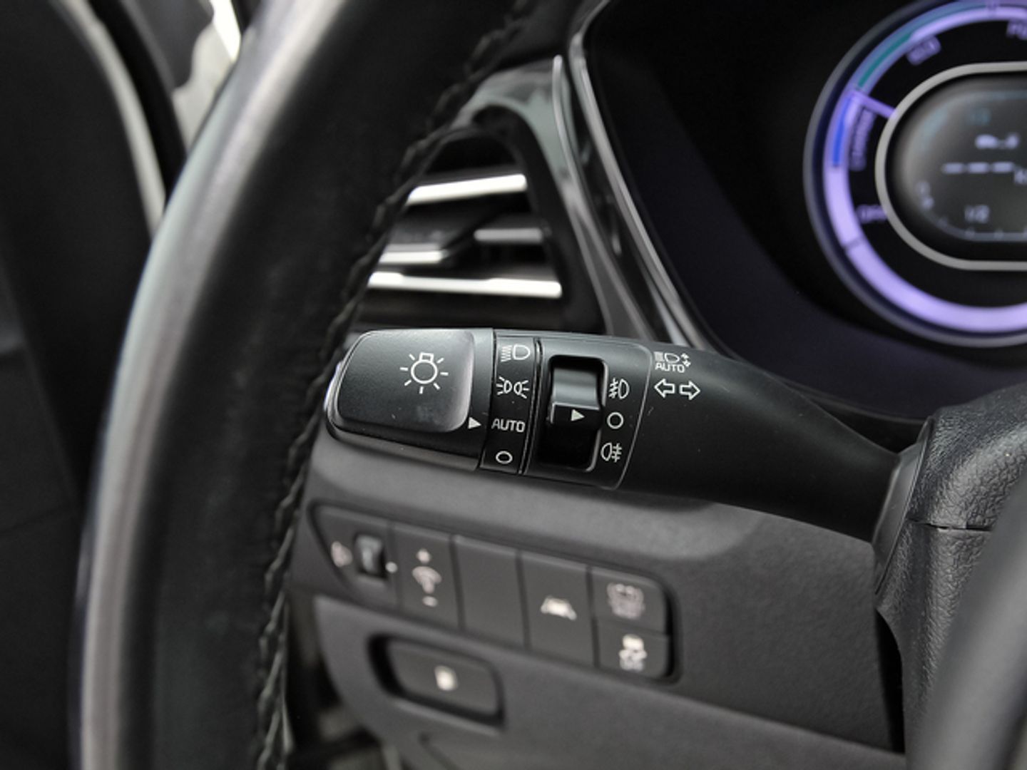 Kia Niro 1.6 GDi HEV Híbrido Drive 104 kW (141 CV)