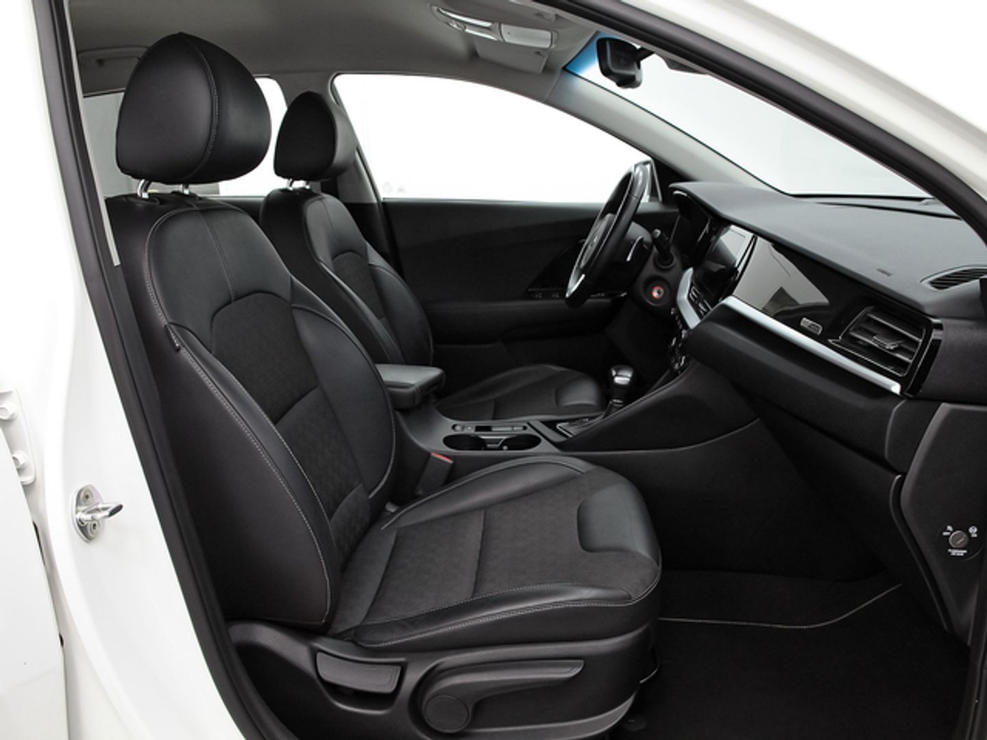 Kia Niro 1.6 GDi HEV Híbrido Drive 104 kW (141 CV)