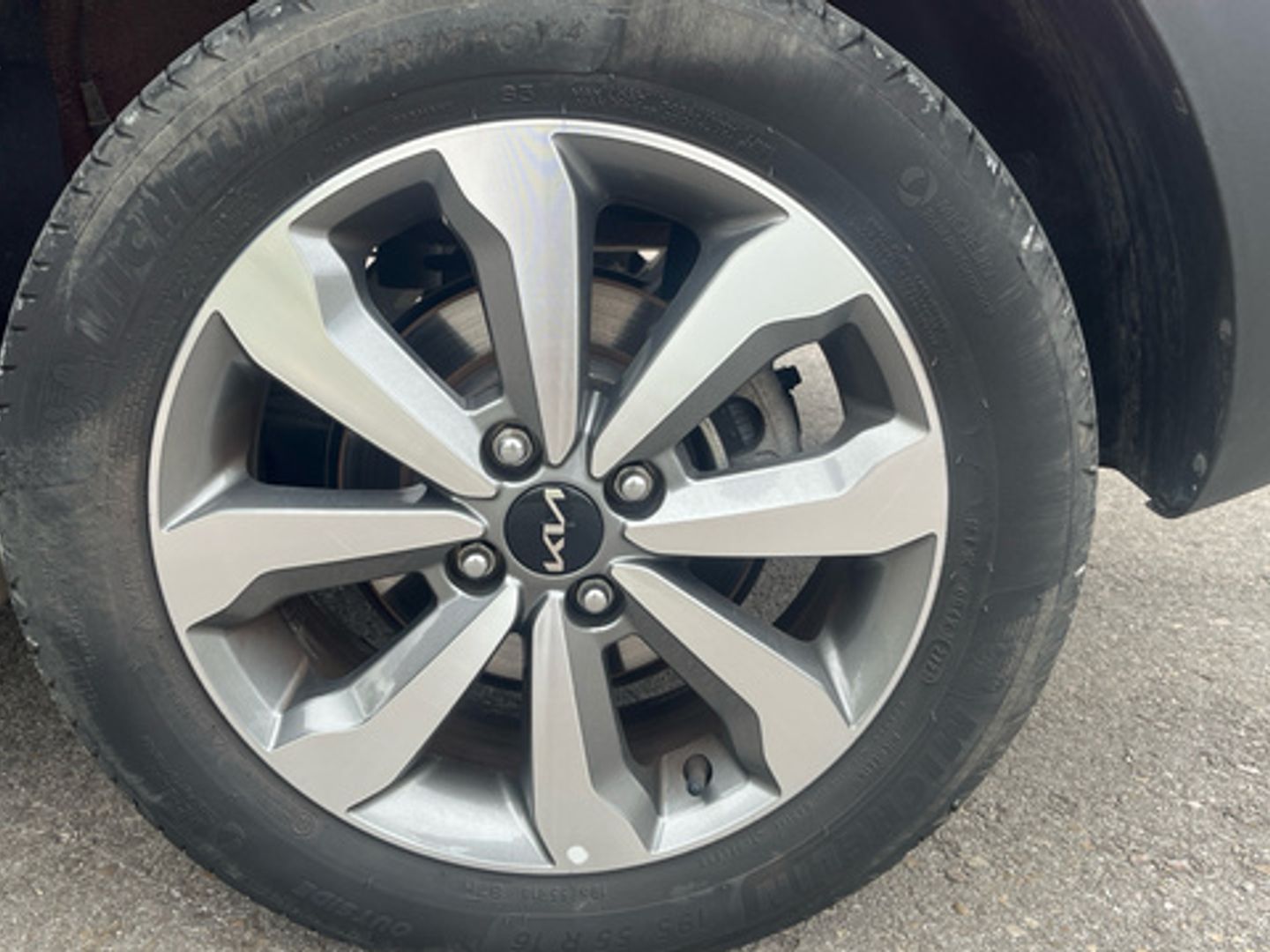 Kia Stonic 1.0 T-GDi MHEV MT Concept 74 kW (100 CV)