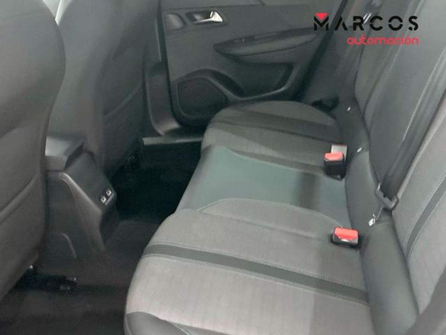 Peugeot 2008 PureTech 130 S&S Allure 96 kW (130 CV)