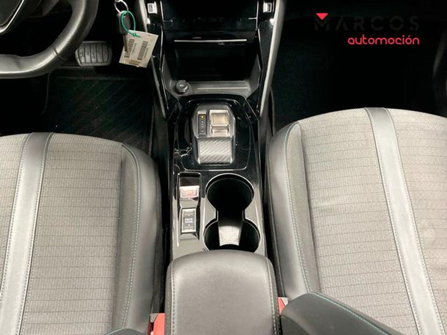Peugeot 2008 PureTech 130 S&S Allure EAT8 96 kW (130 CV)