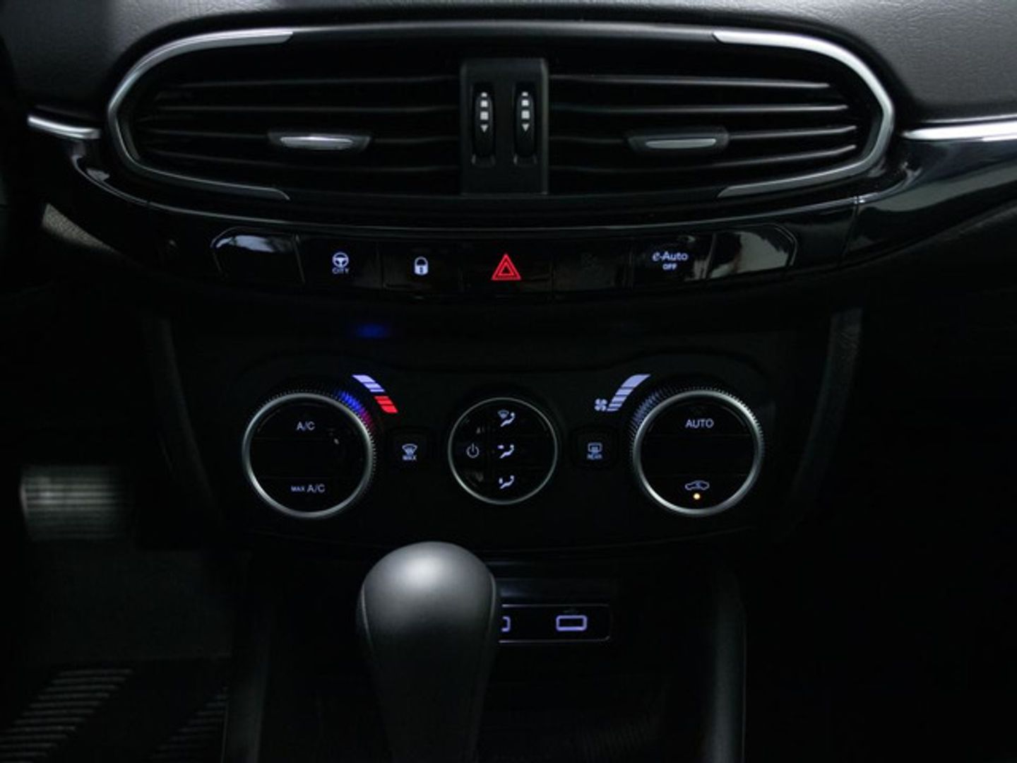 Fiat Tipo 1.5 Hybrid City Life DCT 96 kW (130 CV)