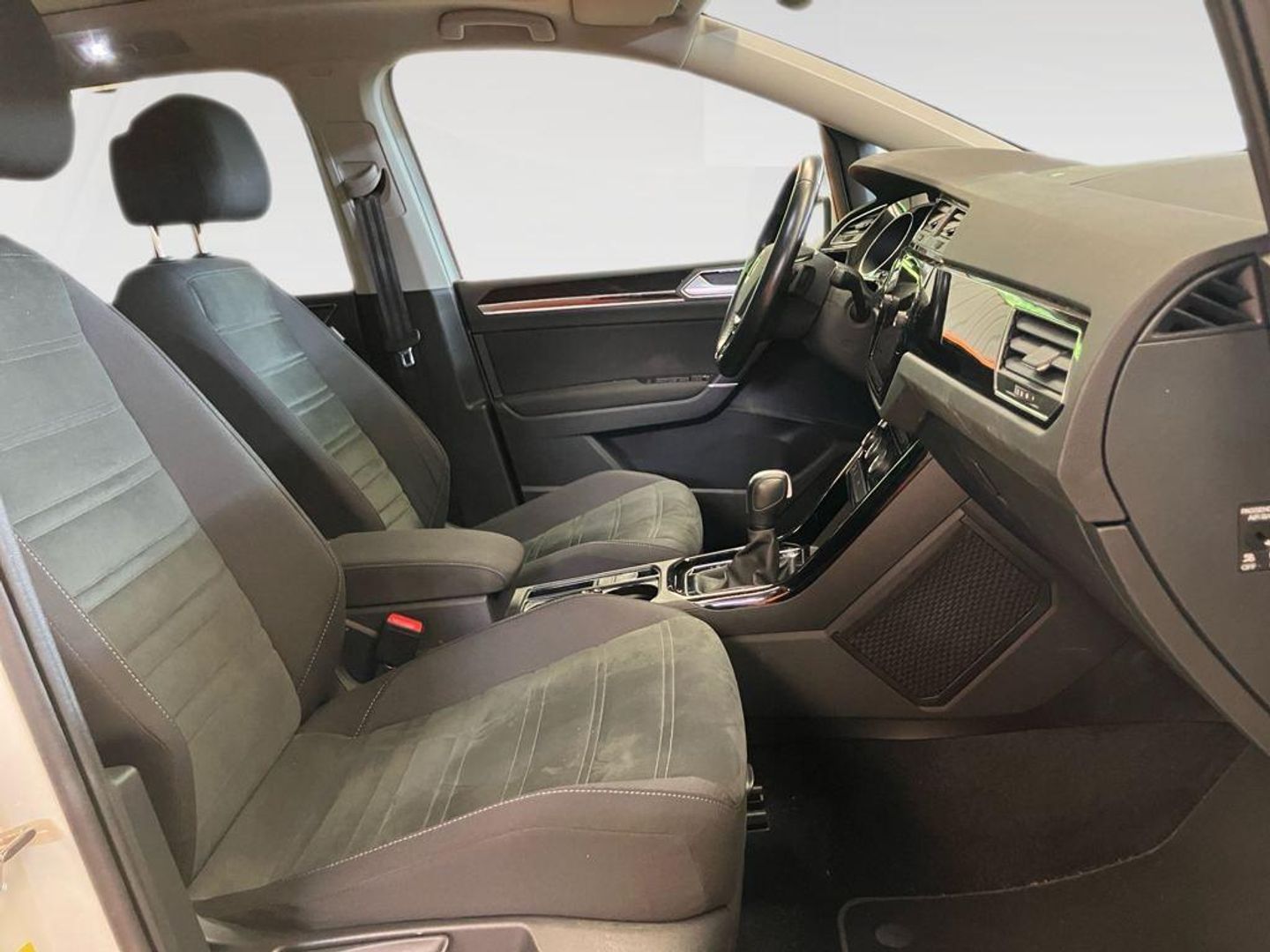Volkswagen Touran Sport 1.5 TSI 110 kW (150 CV) DSG