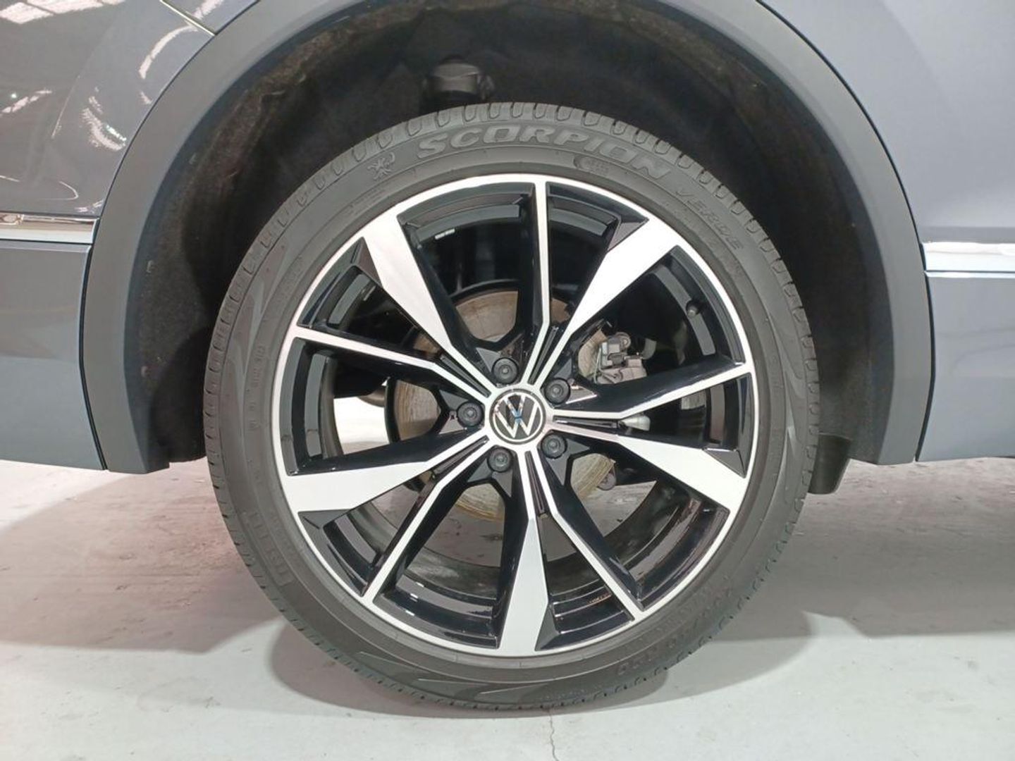 Volkswagen Tiguan Allspace R-Line 2.0 TDI 110 kW (150 CV) DSG