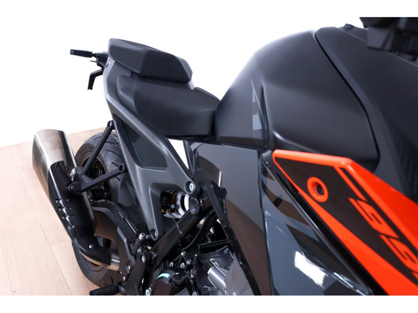 KTM Duke 990
