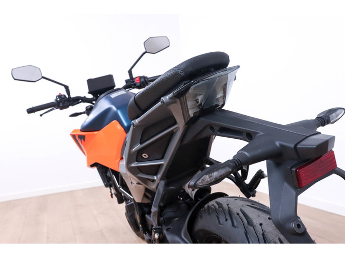 KTM Duke 125