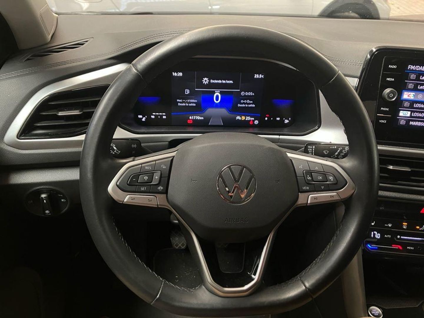 Volkswagen T-Roc Life 1.0 TSI 81 kW (110 CV)