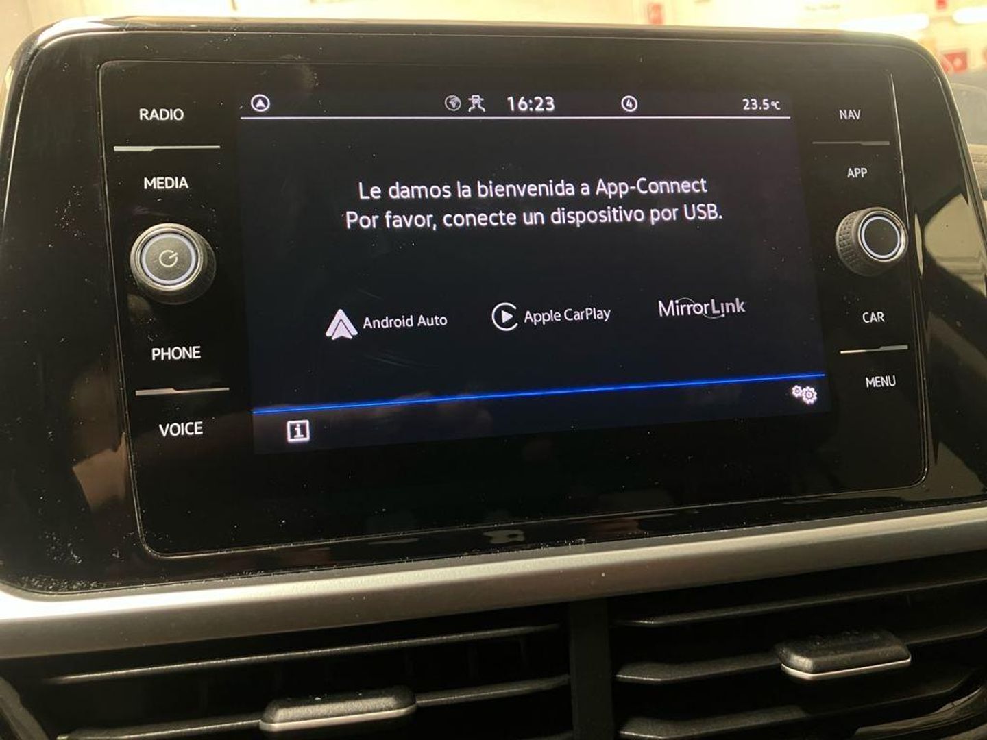 Volkswagen T-Roc Life 1.0 TSI 81 kW (110 CV)