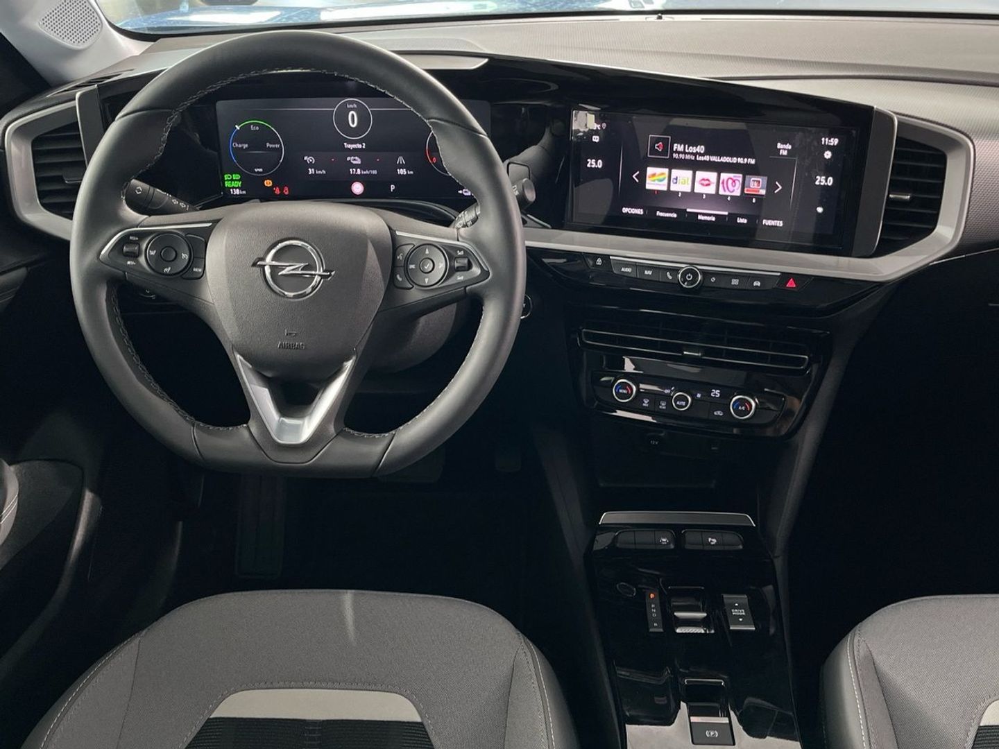Opel Mokka-e BEV 50kWh Business Elegance-e 100 kW (136 CV)
