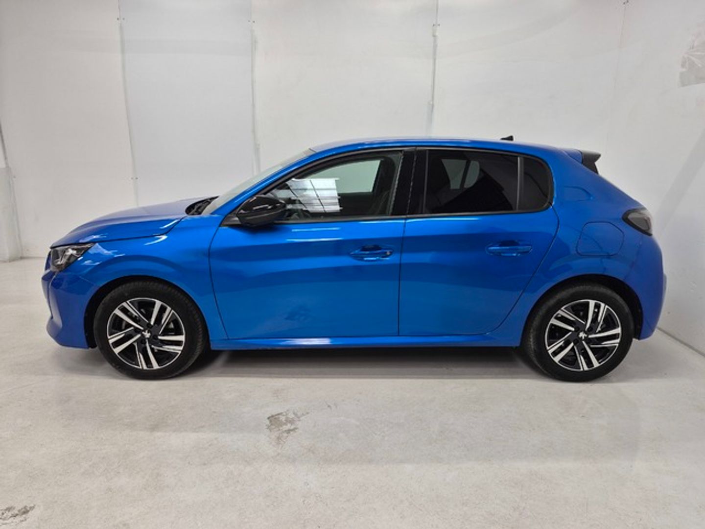 Peugeot 208 PureTech 100 Allure 75 kW (100 CV)