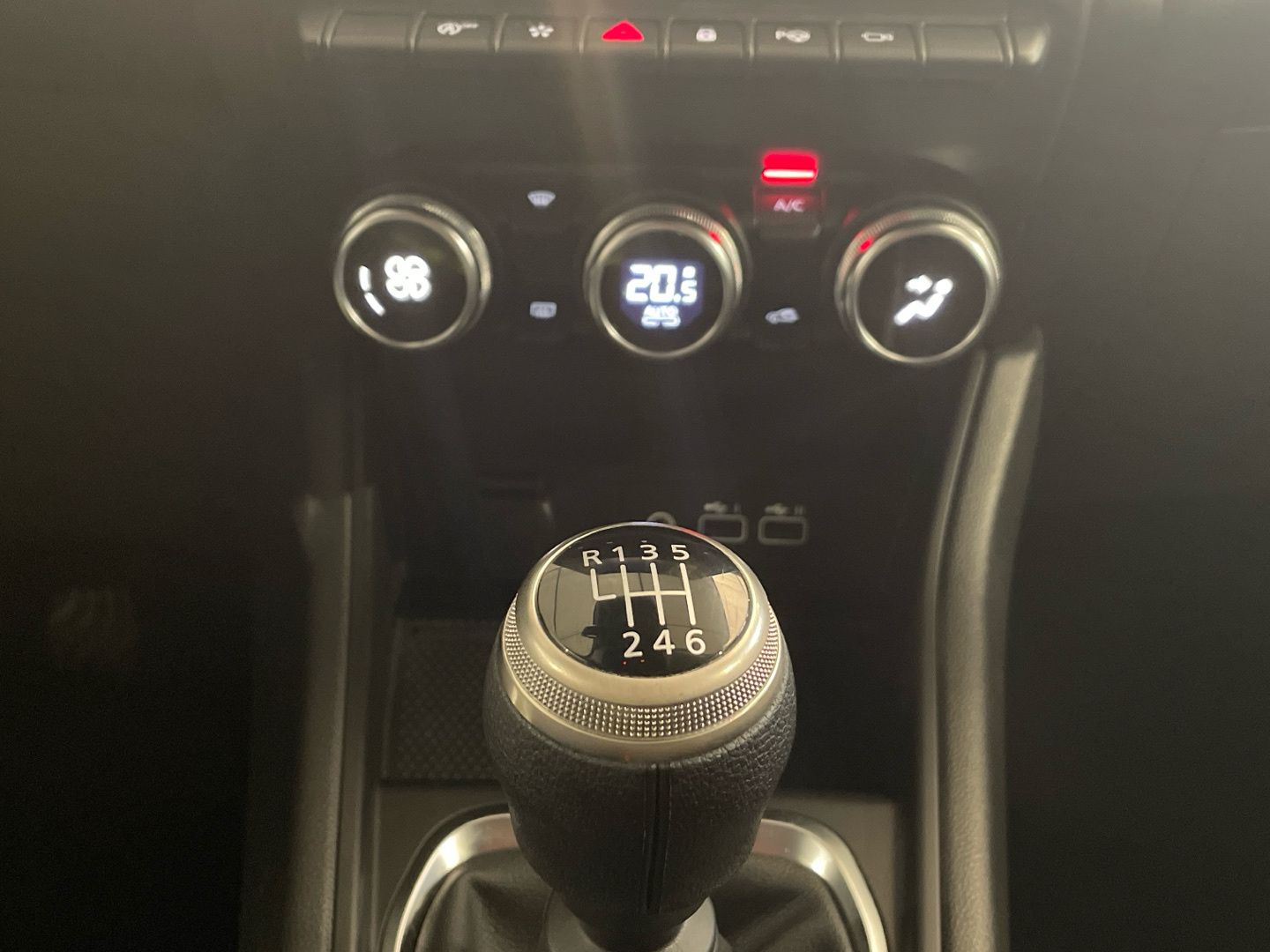 Renault Captur Techno TCe 66 kW (90 CV)