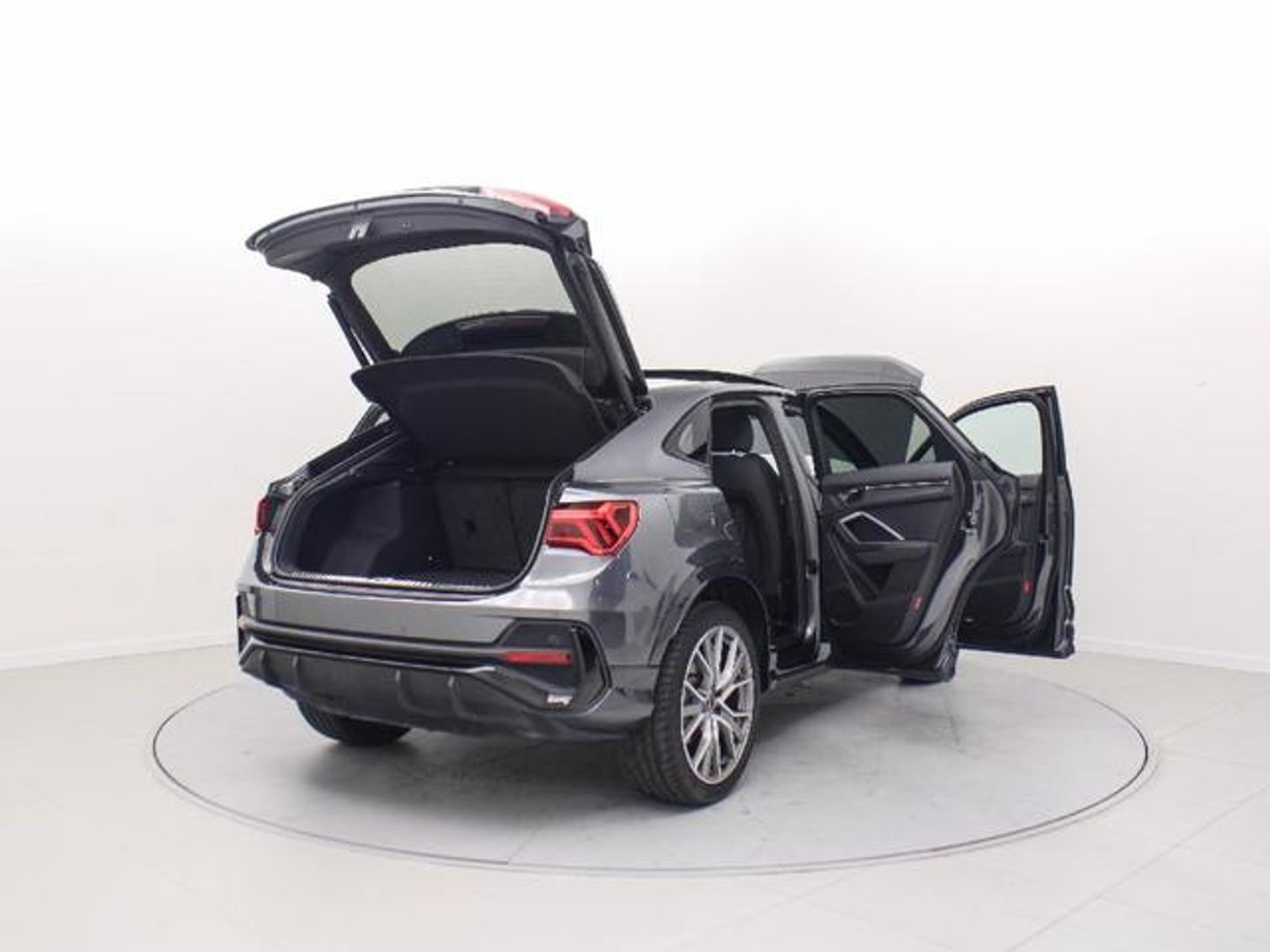 Audi Q3 Sportback Black line 35 TDI quattro 110 kW (150 CV) S tronic