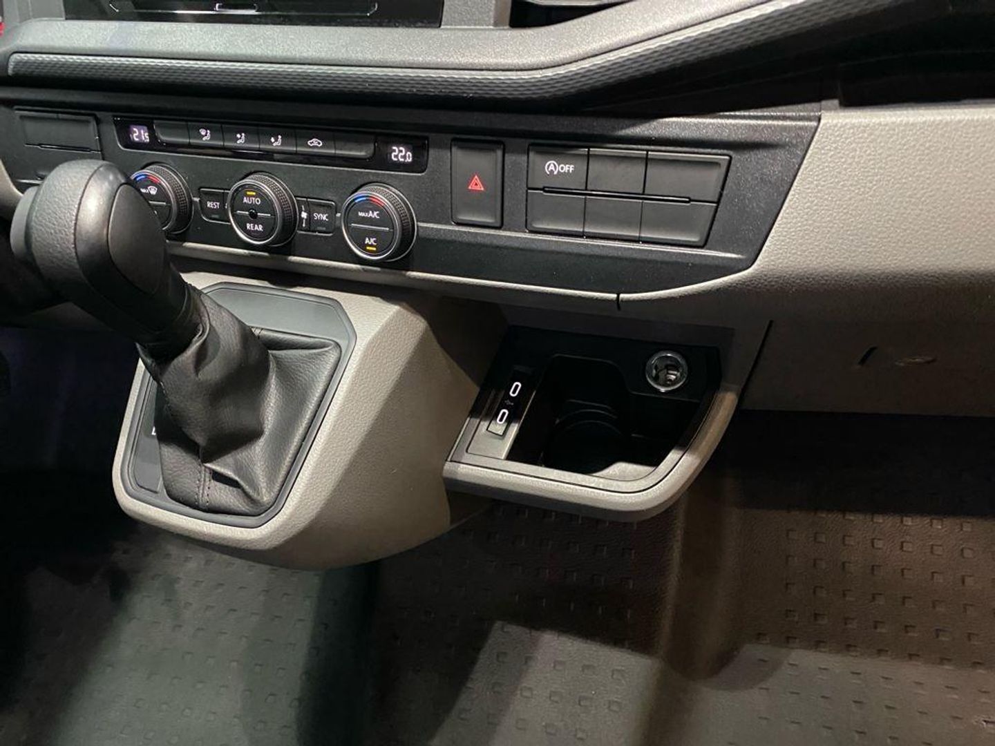 Volkswagen Caravelle Origin Batalla Corta 2.0 TDI BMT 110 kW (150 CV) DSG