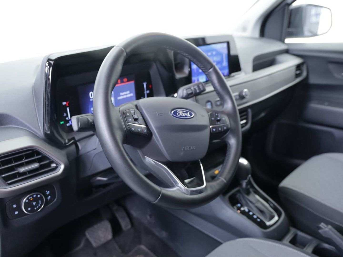 Ford Tourneo Courier 1.0 Ecoboost Titanium Auto 92 kW (125 CV)