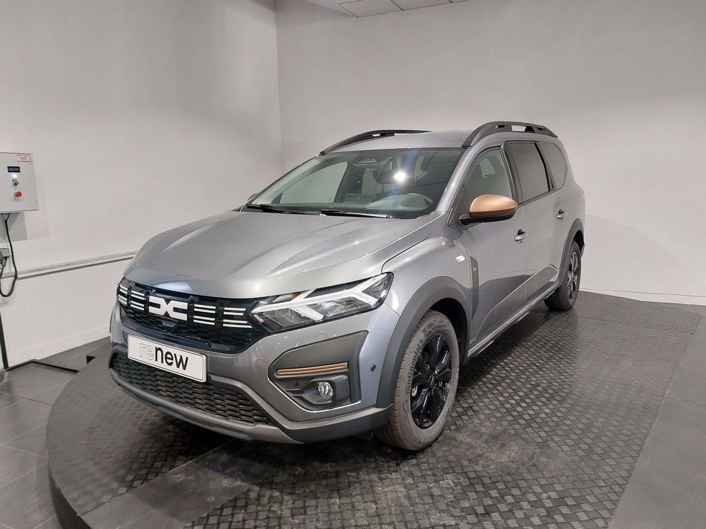 Dacia Jogger Extreme Go TCe 81 kW (110 CV) Gris Familiar