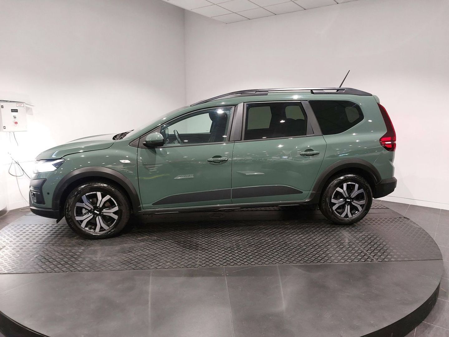Dacia Jogger Expression Hybrid 104 kW (140 CV)