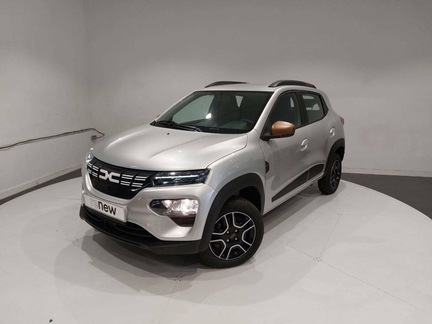 Dacia Spring Extreme Electric 48 kW (65 CV) Gris Sedan