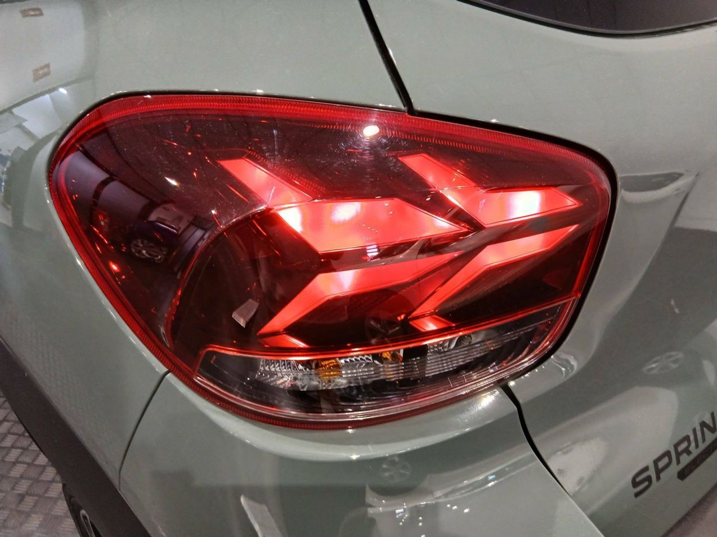 Dacia Spring Extreme Electric 48 kW (65 CV)