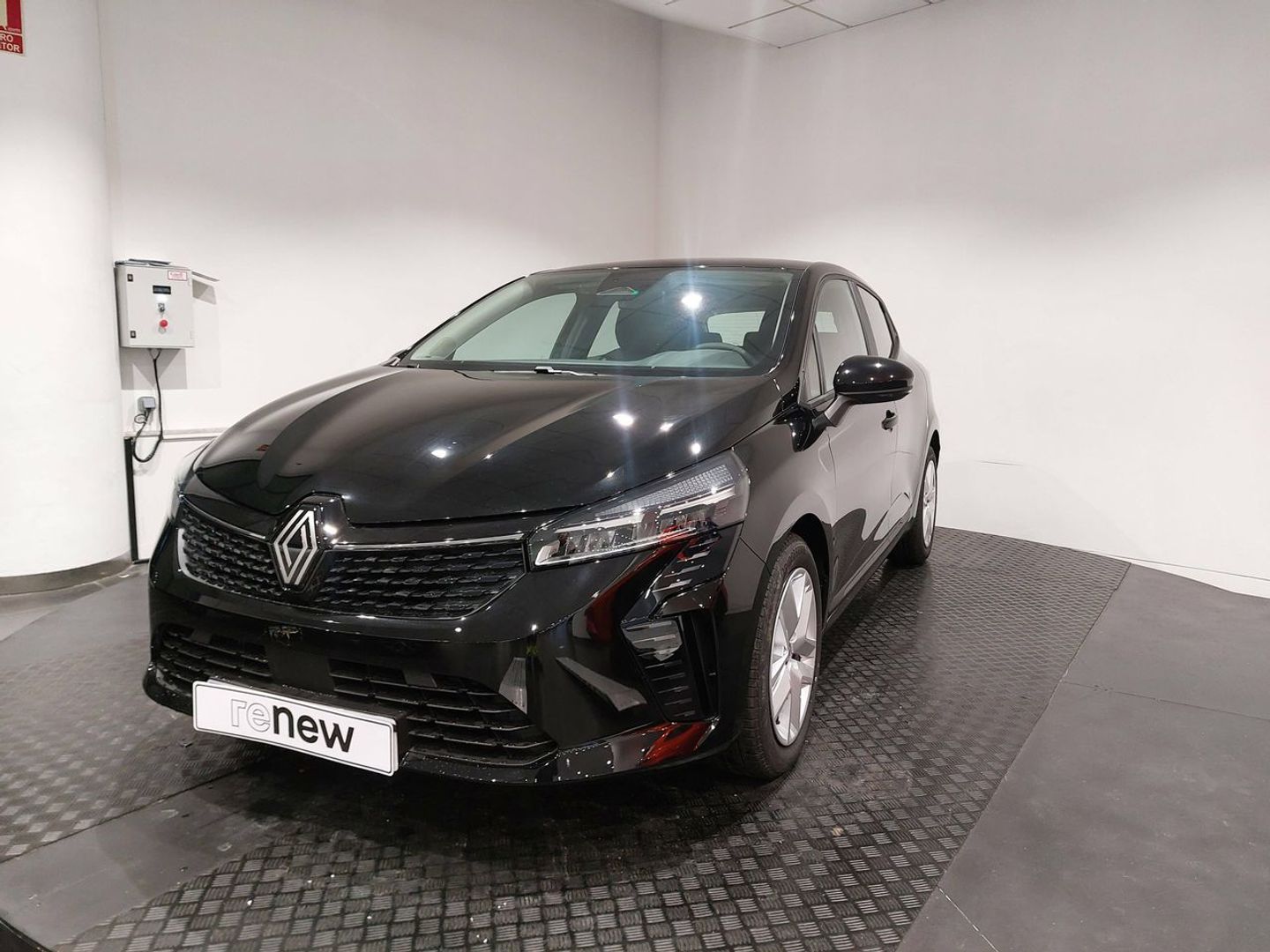 Renault Clio Evolution TCe	74 kW (100 CV) GLP Negro Compact