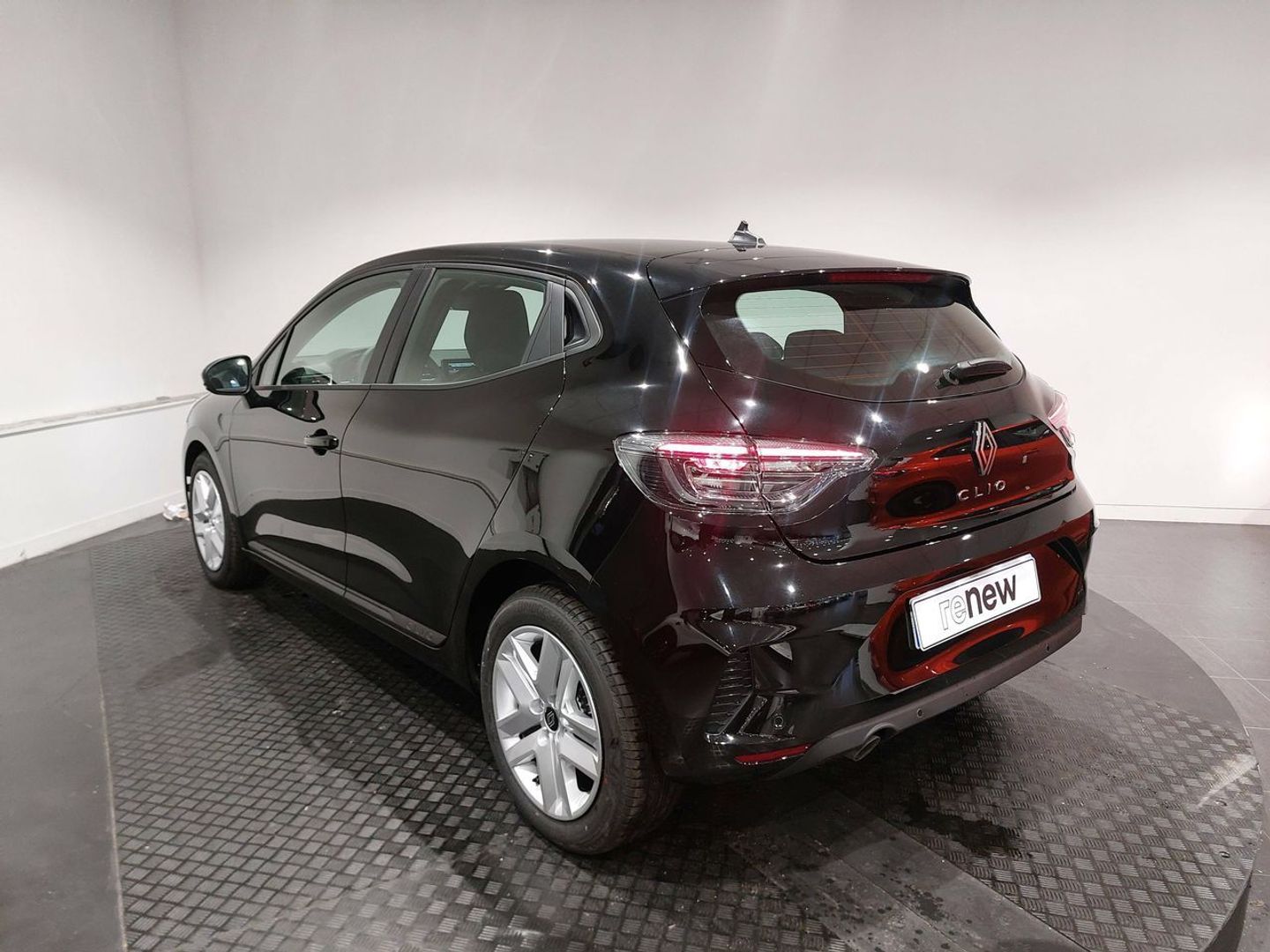 Renault Clio Evolution TCe	74 kW (100 CV) GLP