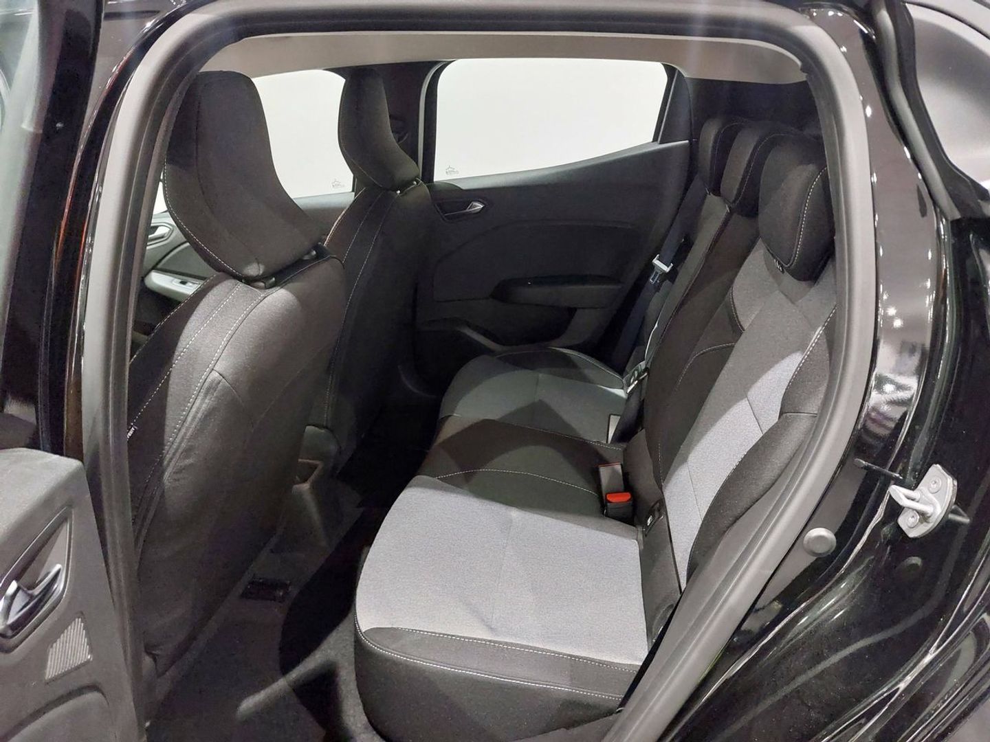 Renault Clio Evolution TCe	74 kW (100 CV) GLP