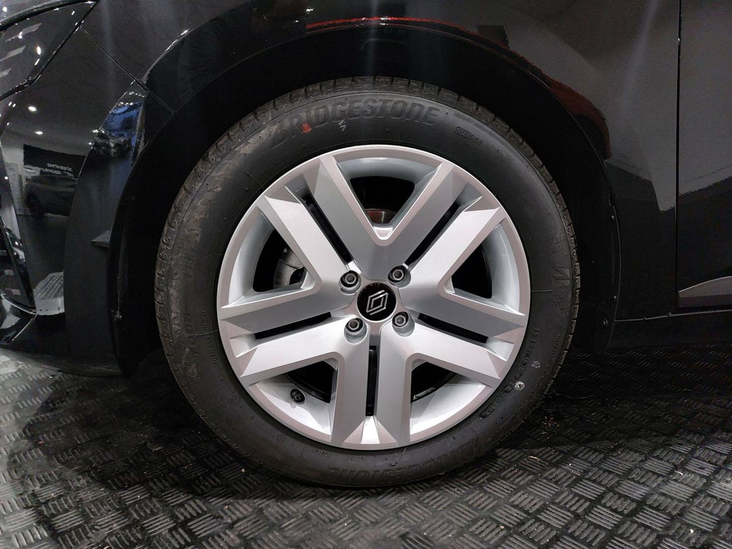 Renault Clio Evolution TCe	74 kW (100 CV) GLP