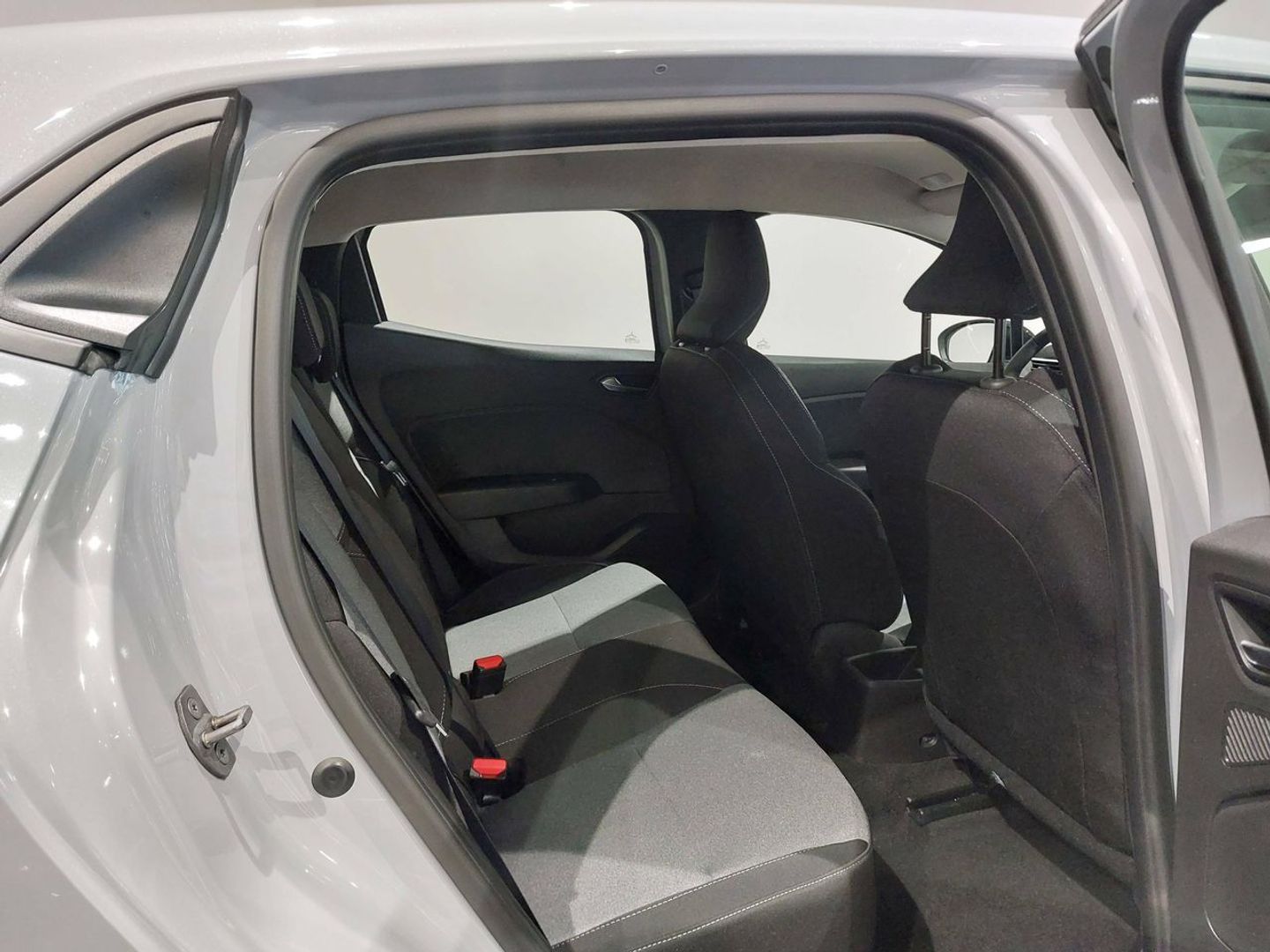Renault Clio Evolution TCe	74 kW (100 CV) GLP