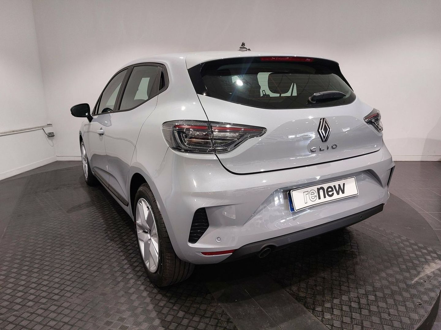 Renault Clio Evolution TCe	74 kW (100 CV) GLP