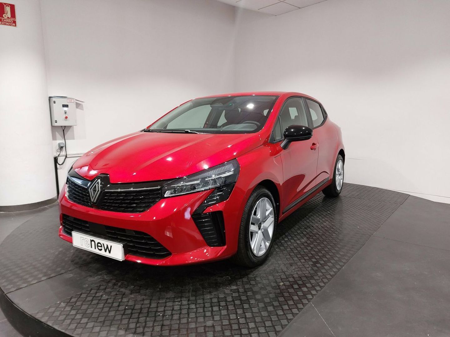 Renault Clio Evolution TCe	74 kW (100 CV) GLP Rojo Compact