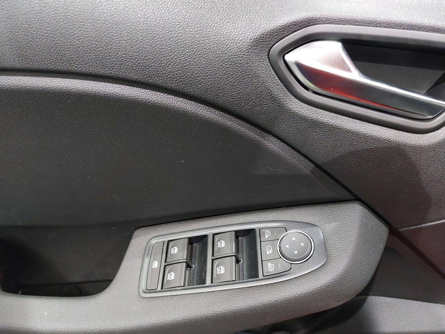 Renault Clio Evolution TCe	74 kW (100 CV) GLP