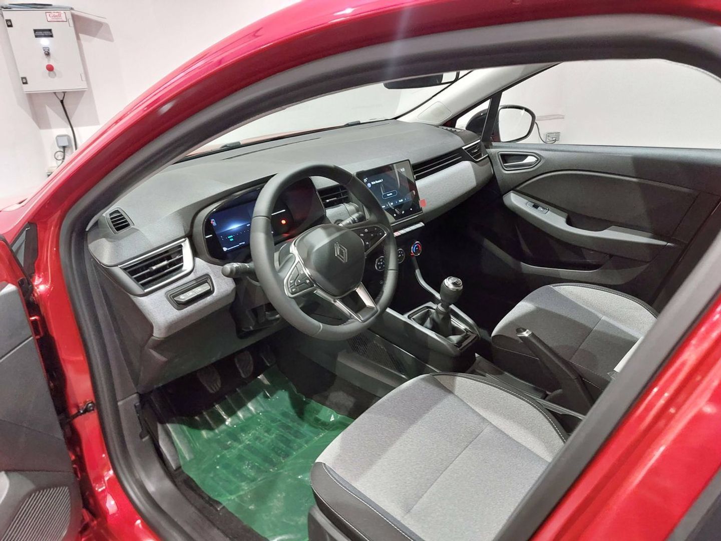 Renault Clio Evolution TCe	74 kW (100 CV) GLP