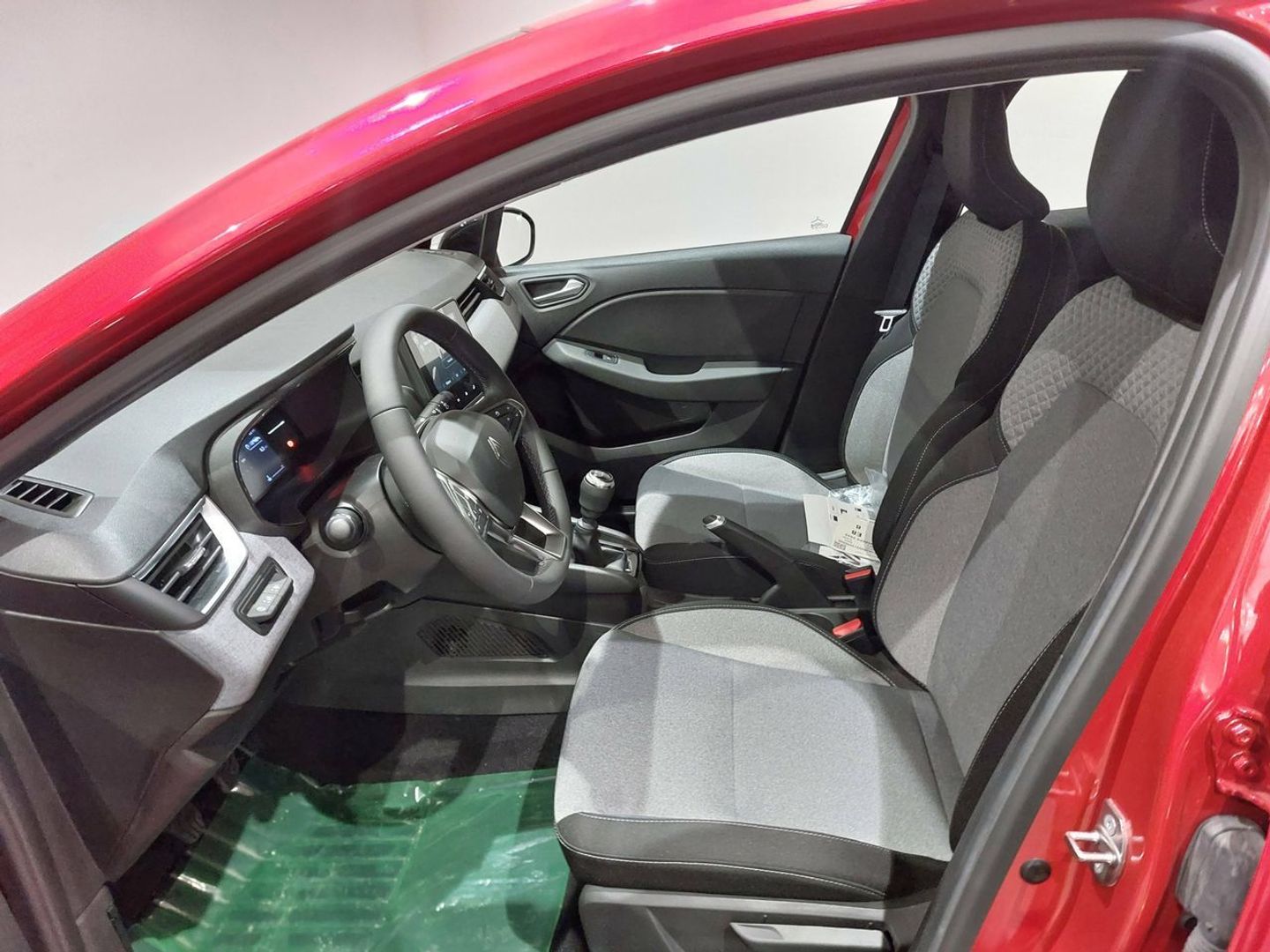 Renault Clio Evolution TCe	74 kW (100 CV) GLP