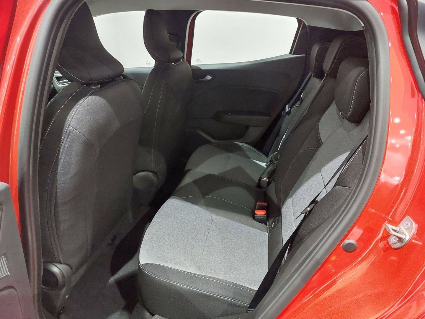 Renault Clio Evolution TCe	74 kW (100 CV) GLP