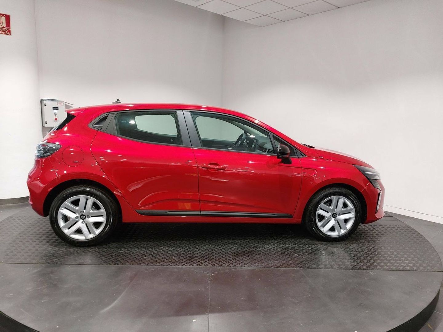 Renault Clio Evolution TCe	74 kW (100 CV) GLP