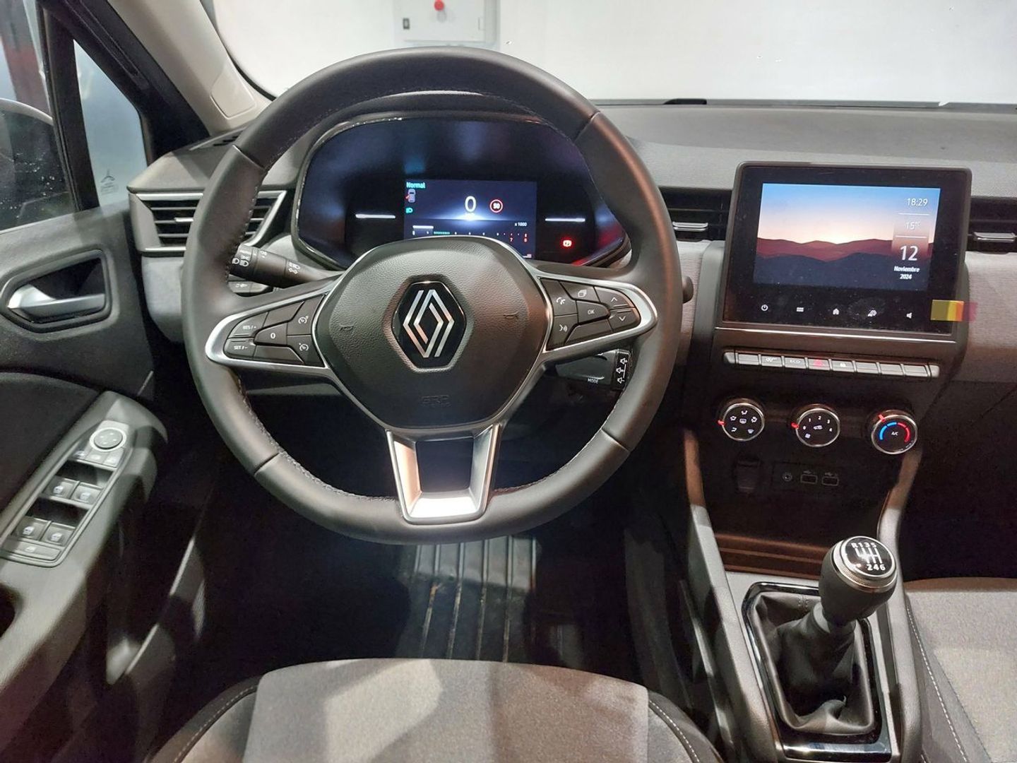 Renault Clio Evolution TCe	74 kW (100 CV) GLP