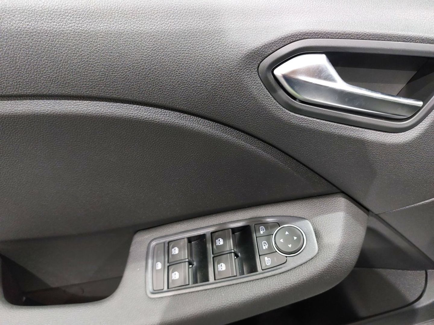 Renault Clio Evolution TCe	74 kW (100 CV) GLP