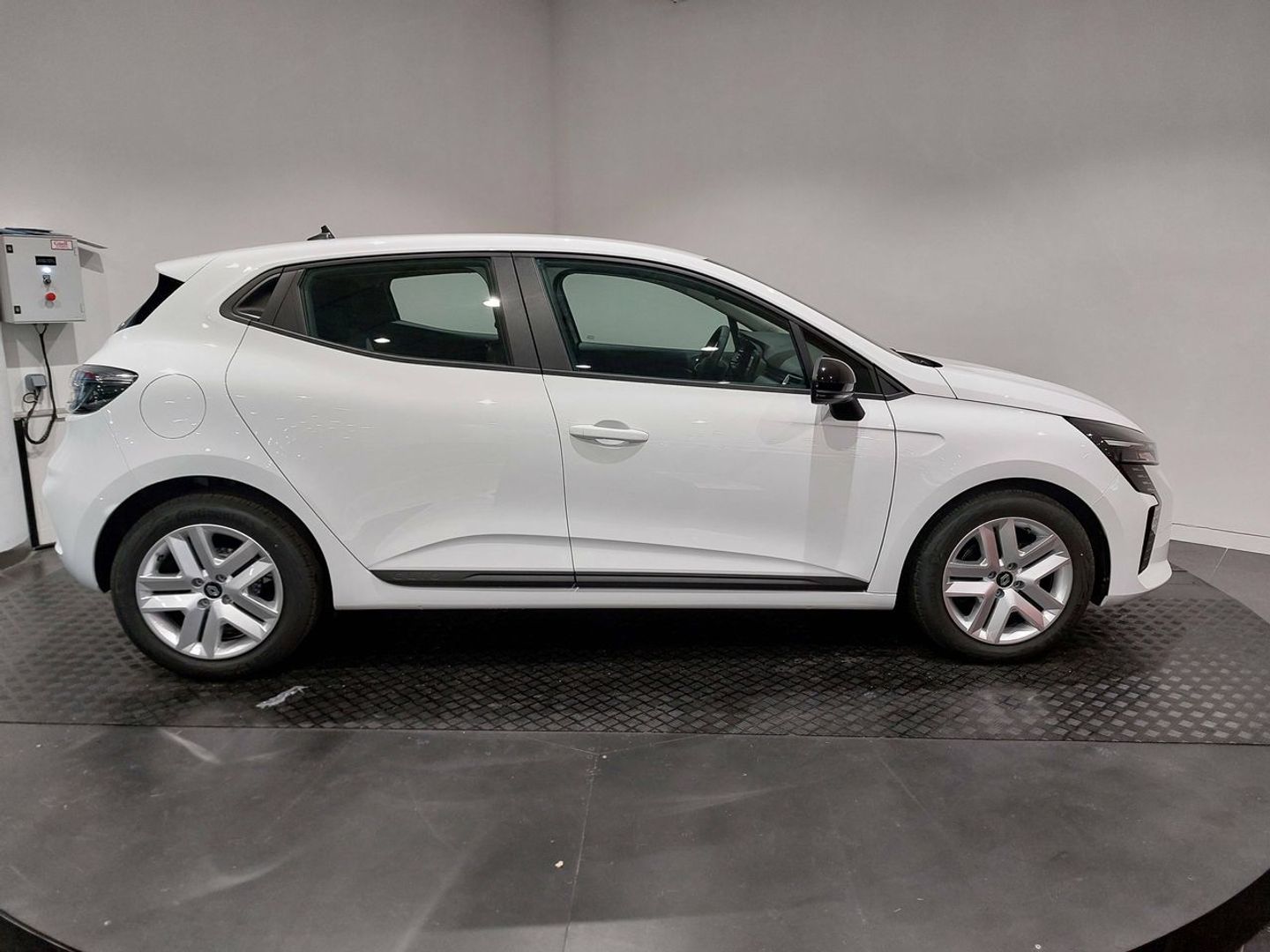 Renault Clio Evolution TCe	74 kW (100 CV) GLP