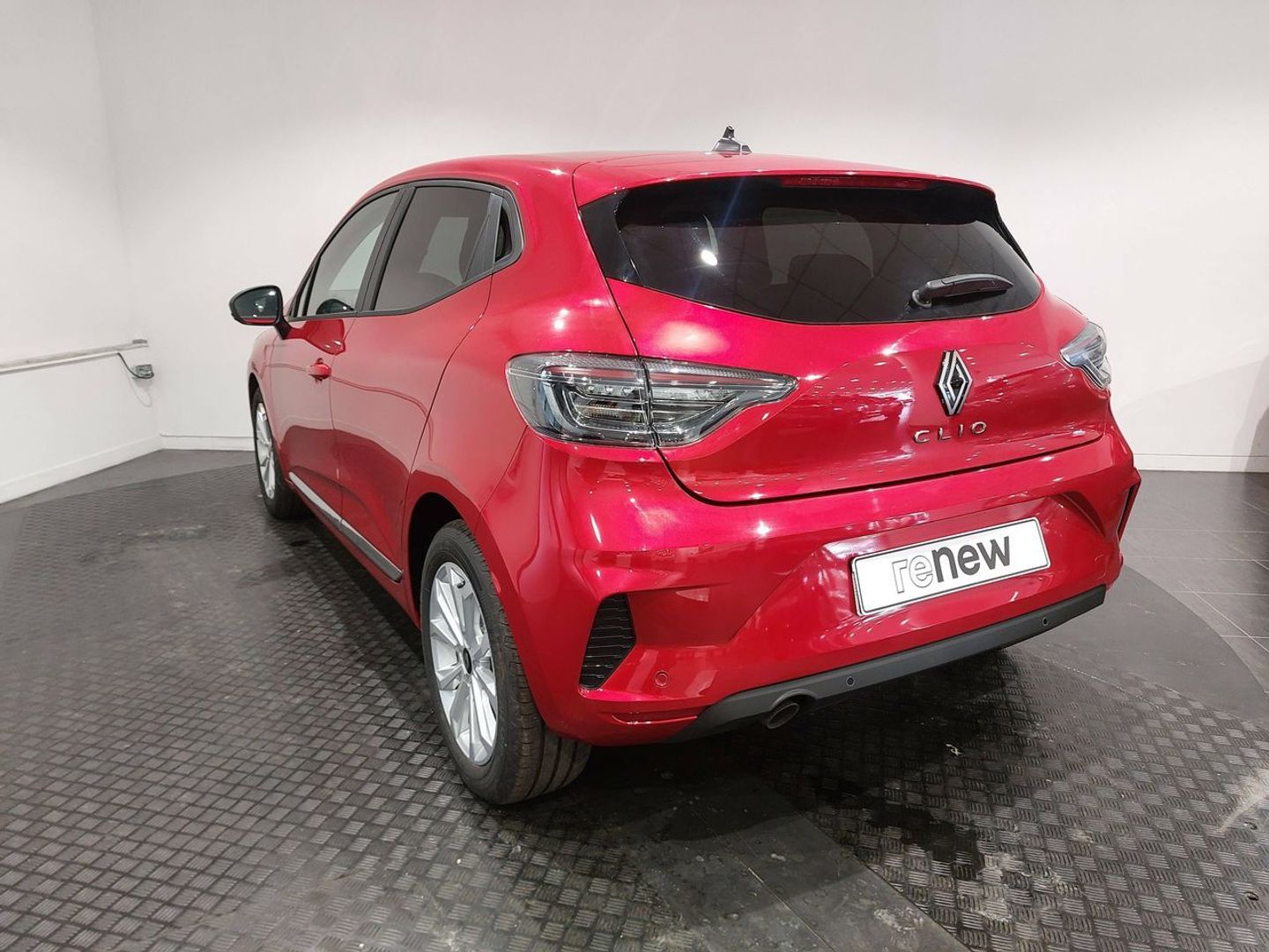 Renault Clio Evolution TCe	74 kW (100 CV) GLP