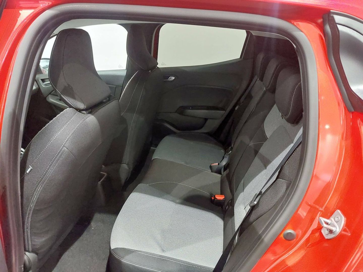 Renault Clio Evolution TCe	74 kW (100 CV) GLP