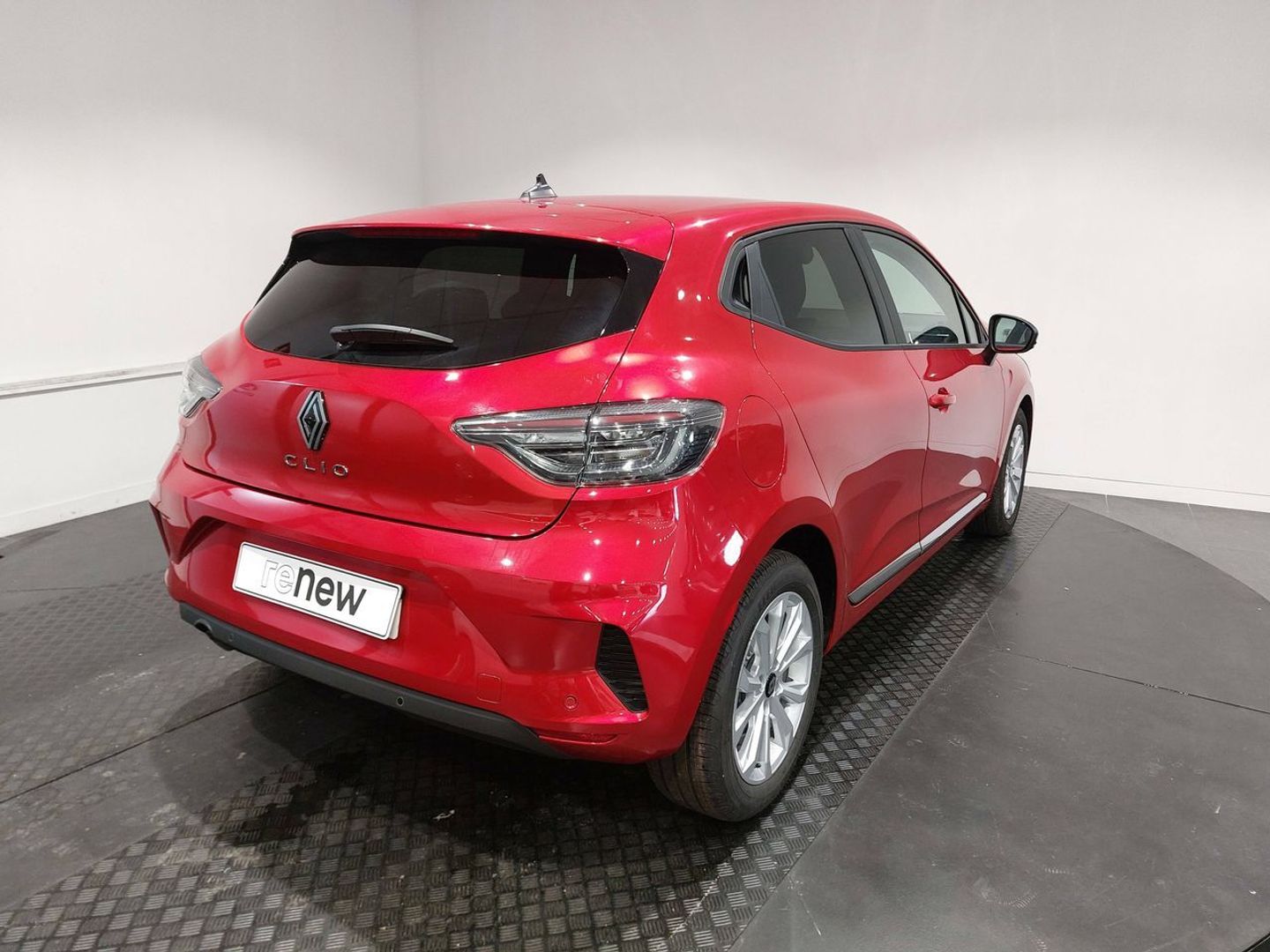 Renault Clio Evolution TCe	74 kW (100 CV) GLP