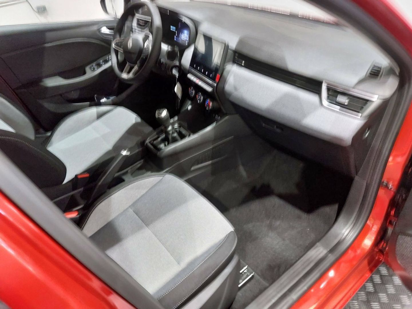 Renault Clio Evolution TCe	74 kW (100 CV) GLP