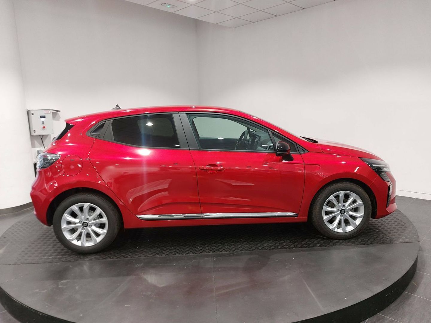 Renault Clio Evolution TCe	74 kW (100 CV) GLP