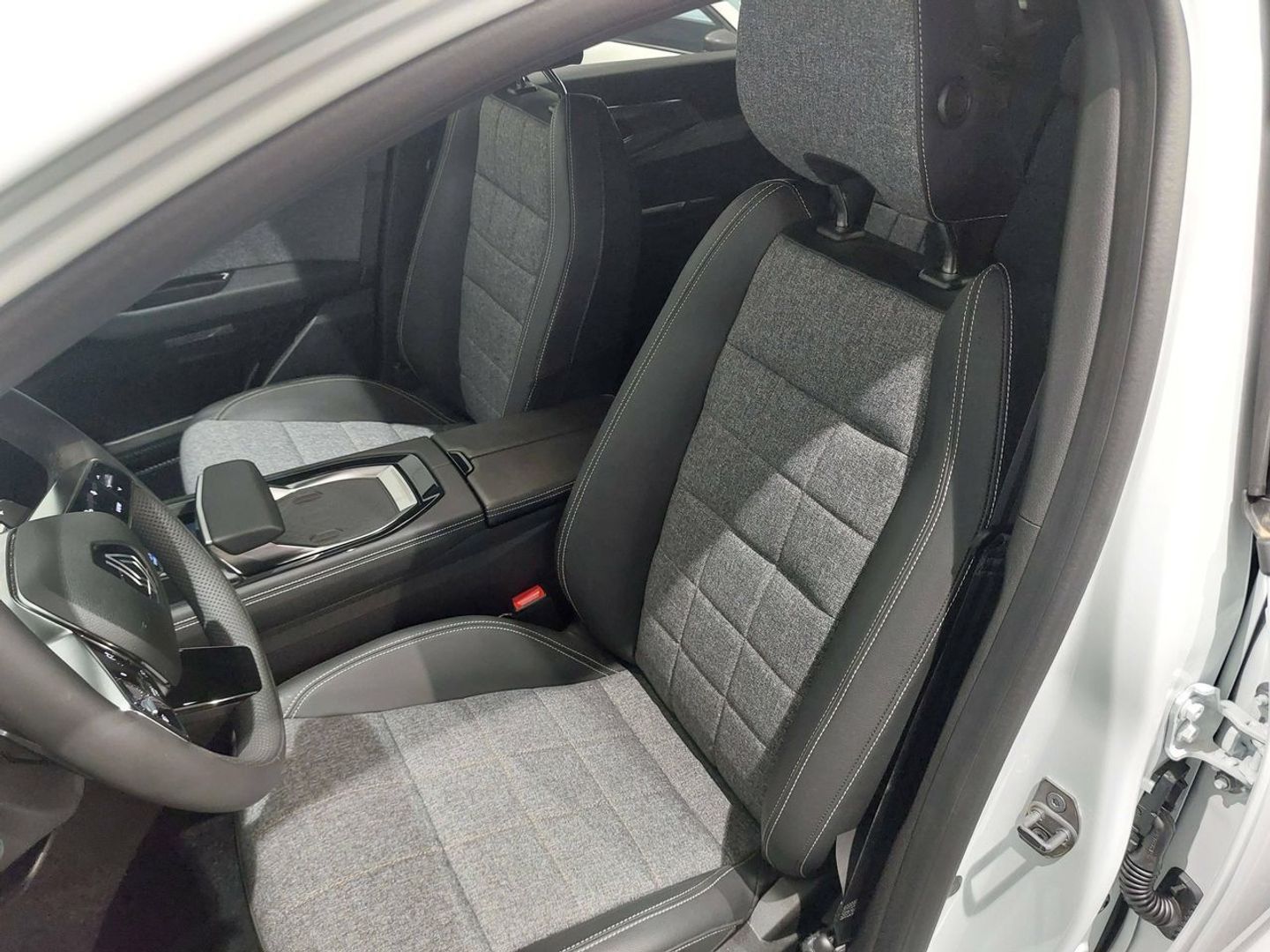 Renault Espace Techno E-Tech full hybrid 147 kW (200 CV)