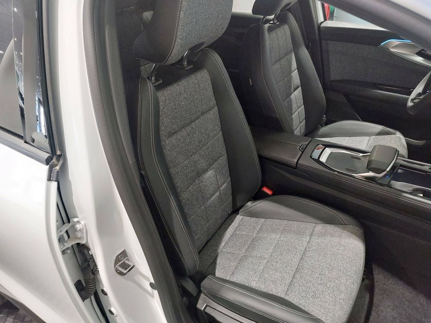 Renault Espace Techno E-Tech full hybrid 147 kW (200 CV)