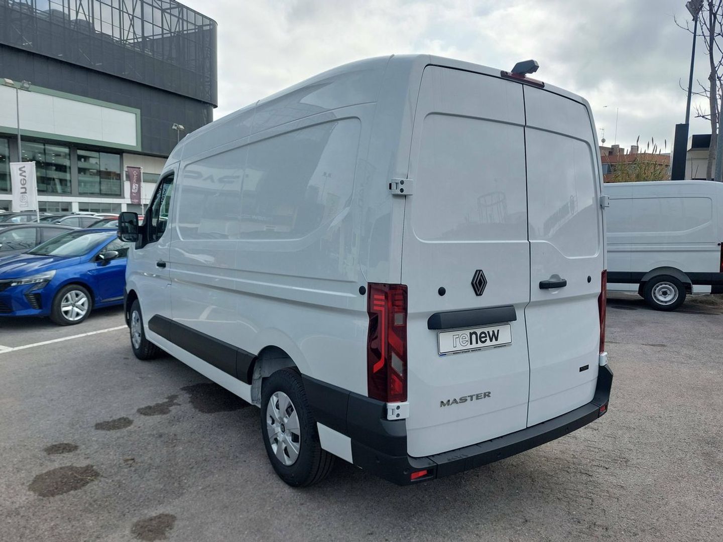 Renault Master E-Tech Furgon Gran Autonomía L2H2 3500 105 kW (143 CV)