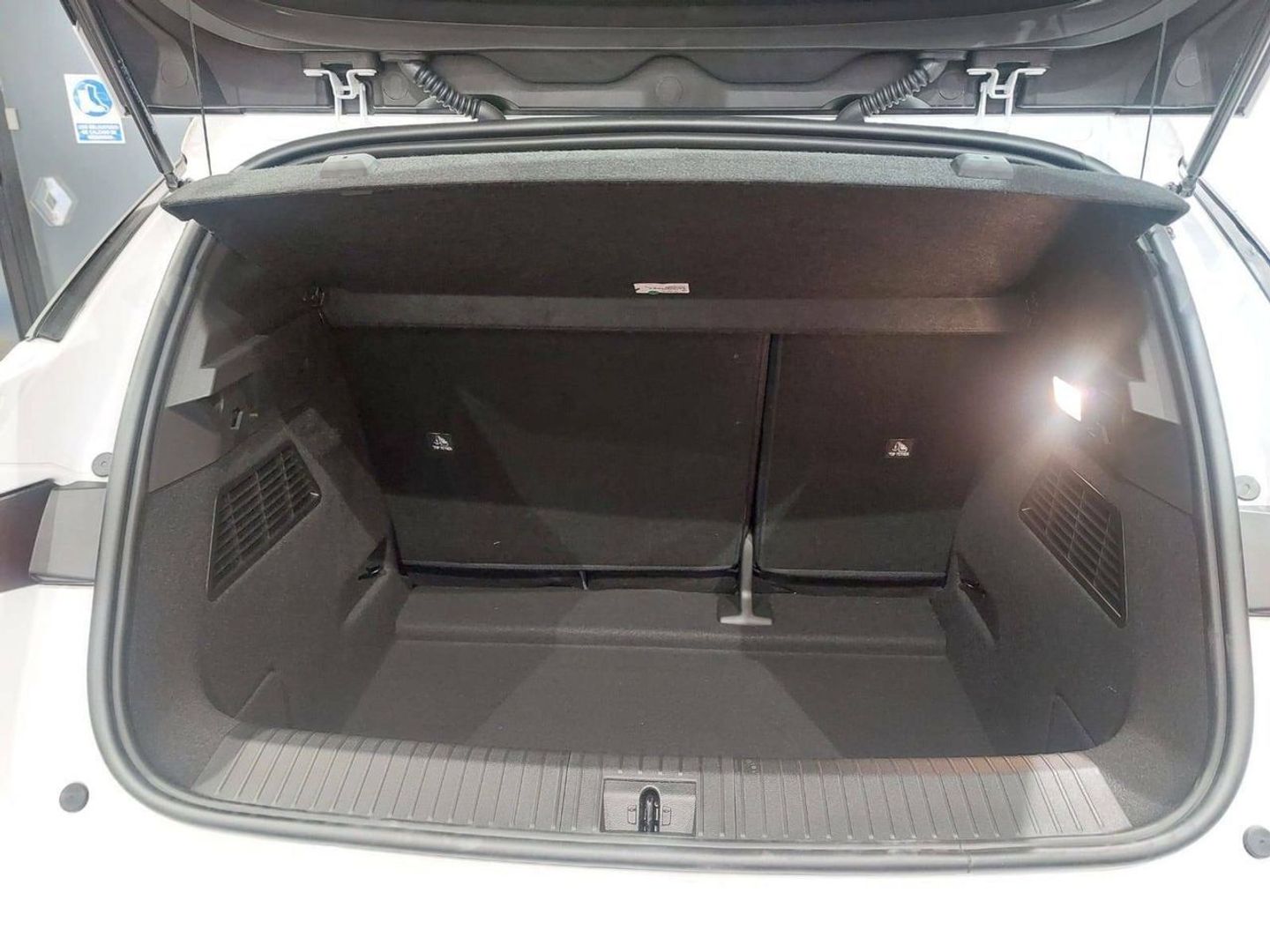 Renault Megane E-Tech Equilibre EV60 optimum ch. 160 kW (218 CV)