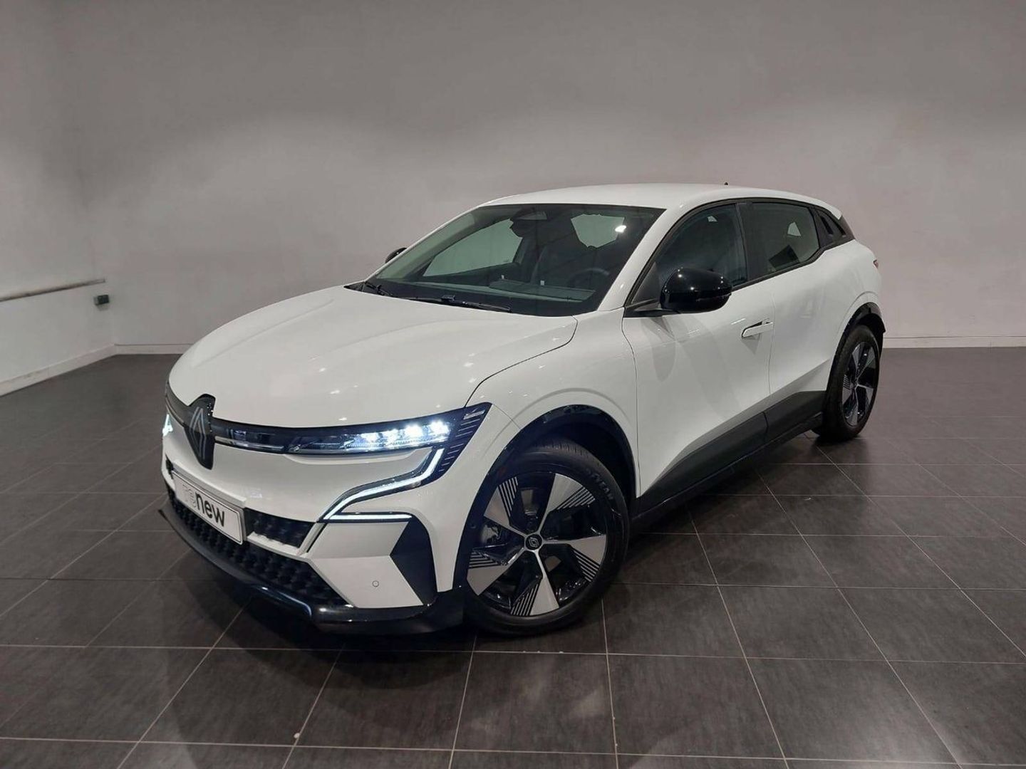Renault Megane E-Tech Equilibre EV40 standard ch. 96 kW (130 CV) Blanco Sedan