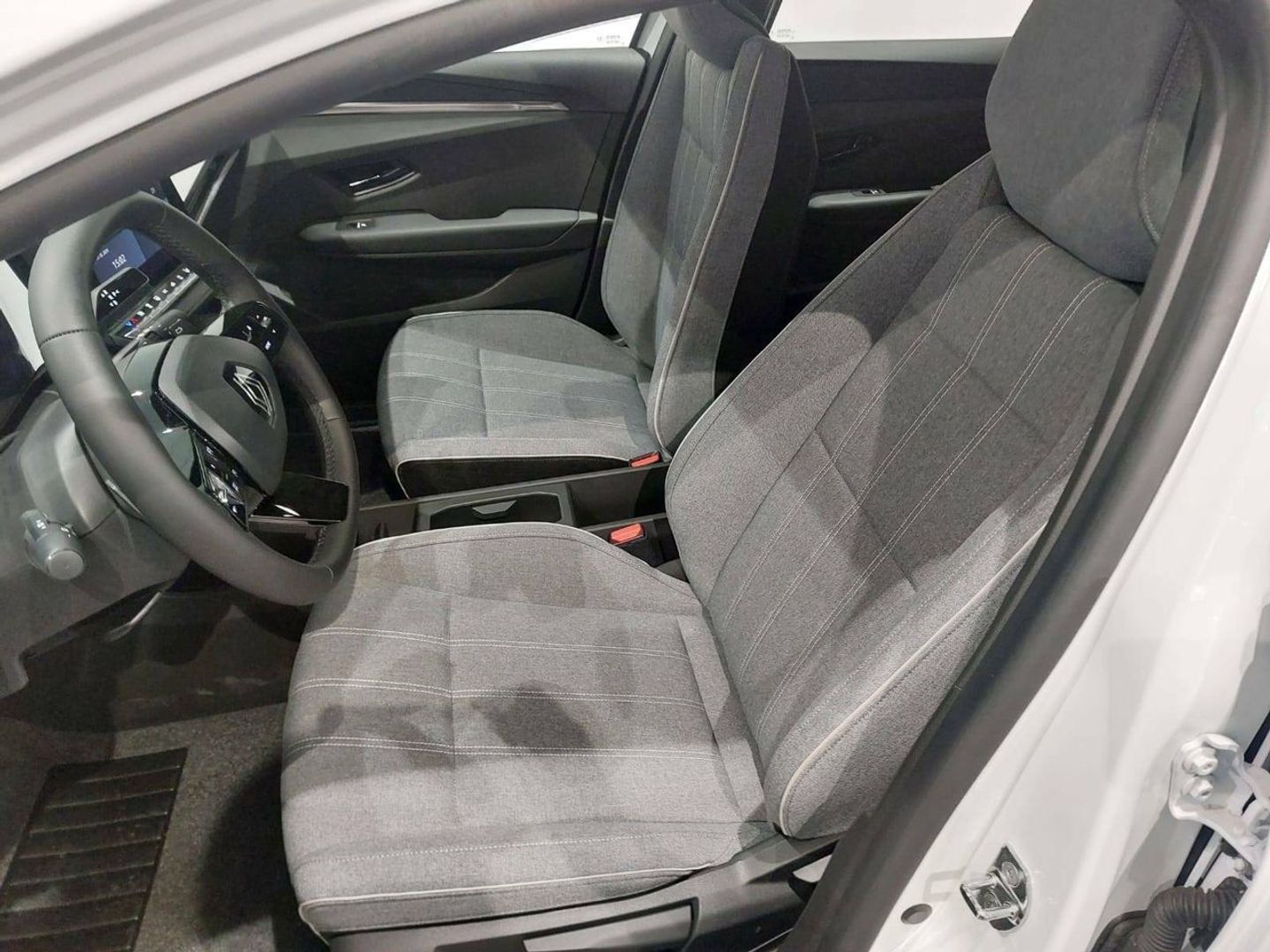 Renault Megane E-Tech Equilibre EV40 standard ch. 96 kW (130 CV)